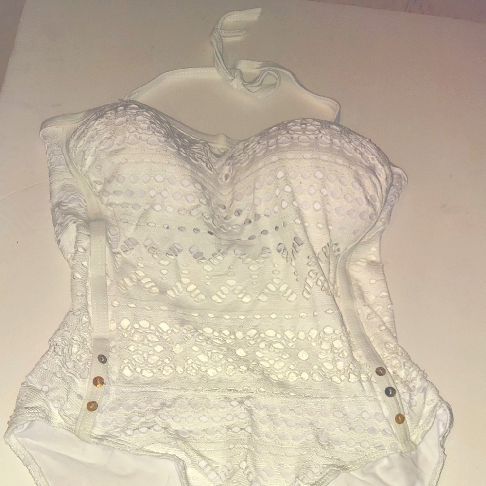 Brand new bathing suit 0163